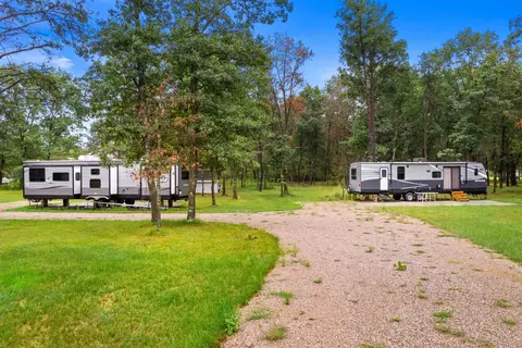 841 847 Sterling Rd, Nekoosa, WI 54457