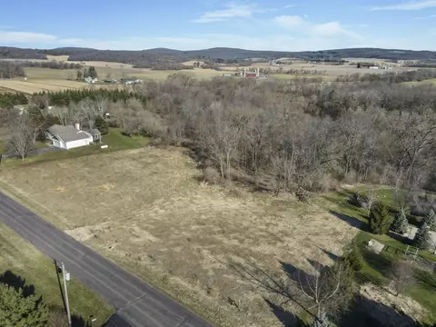 lot11 Allan Rd, Portage, WI 53901