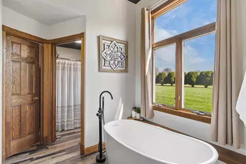 3617 E Rovi Dr, Milton, WI 53563 photo 7
