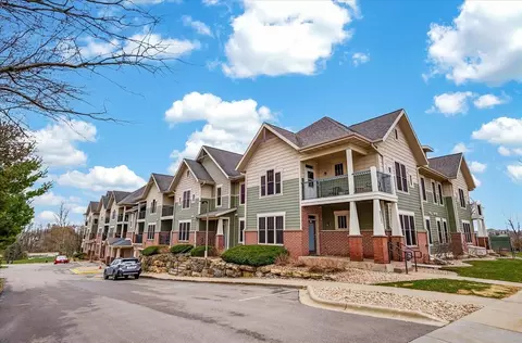 8253 Mayo Dr #105, Madison, WI 53719