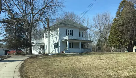 170 172 Jones St, Sun Prairie, WI 53590
