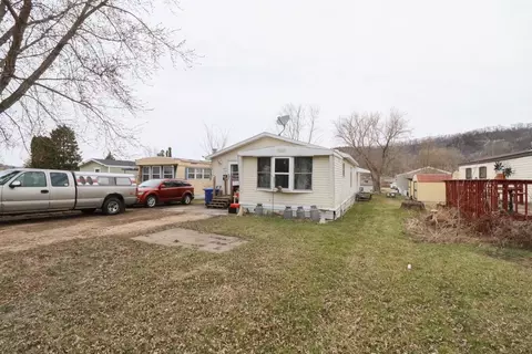 w4300 County Road M #14, La Crosse, WI 54601