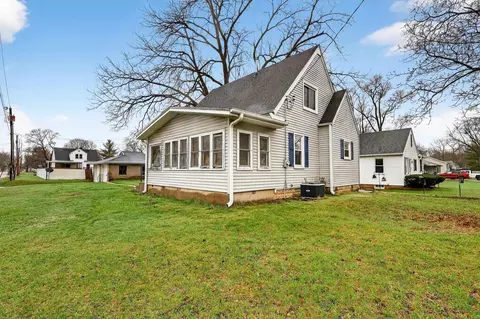 622 Townline Ave, Beloit, WI 53511