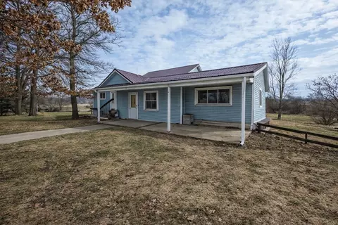 215 E Logan St, Tomah, WI 54660