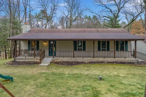 e9659 Whitetail Court, Reedsburg, WI 53959