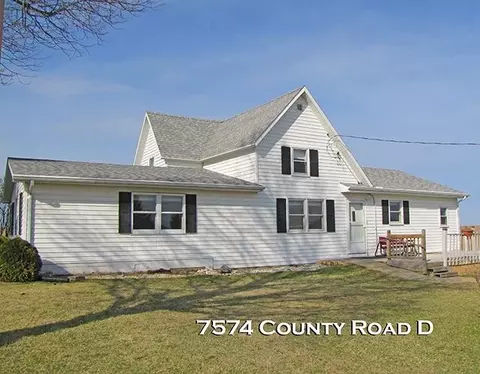 7574 County Road D Rd, Platteville, WI 53818
