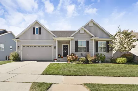 1818 Pipers Brook Dr, Madison, WI 53718