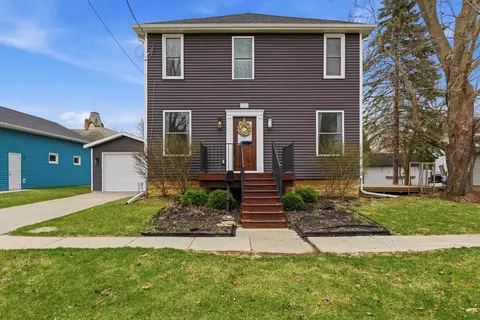 333 S Main St, Columbus, WI 53925