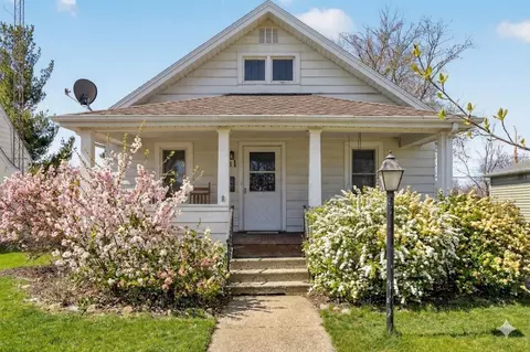 931 Eisenhower Ave, Janesville, WI 53545