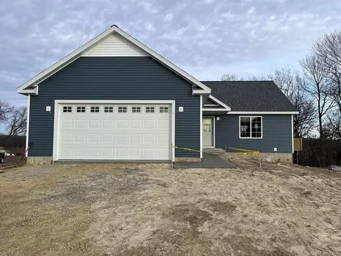 567 Ridge St, Reedsburg, WI 53959