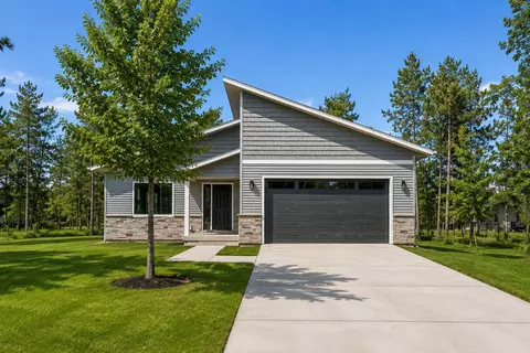 316 Timberline Ct, Nekoosa, WI 54457