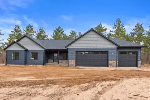 332 Timber Dr, Nekoosa, WI 54457