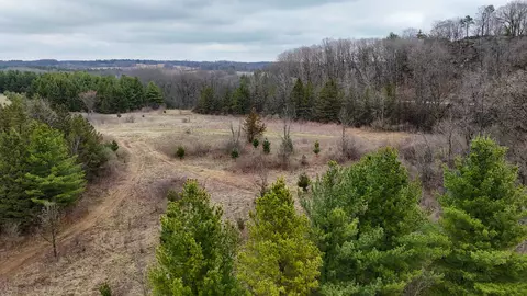 80 Ac Knobs Rd, Arena, WI 53588