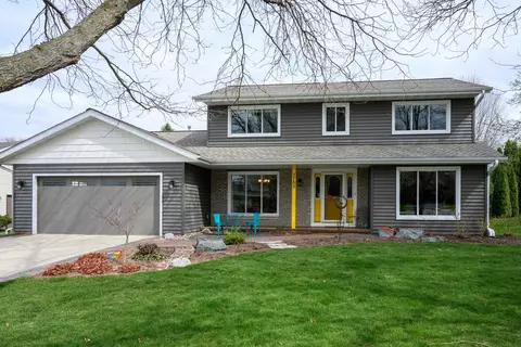 5705 Lancashier Ct, Fitchburg, WI 53711