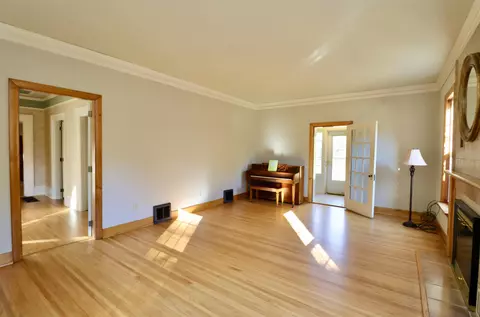 2331 W St Lawrence Ave, Beloit, WI 53511 photo 3