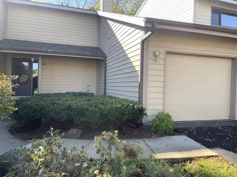 5933 Forest Ln, Fitchburg, WI 53711