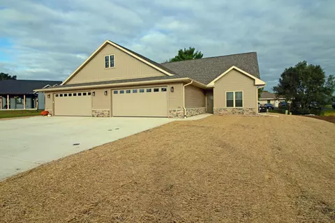 Other - 539 Spring St, Spring Green, WI 53588 photo 2 of 13