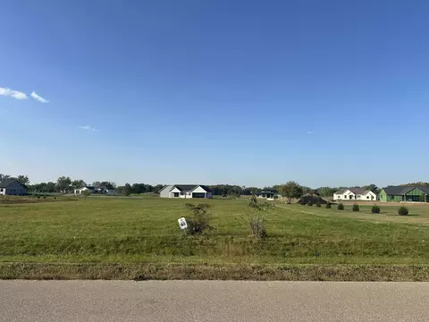 L95 Fieldwood Drive, Janesville, WI 53545