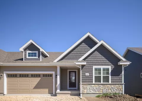 2060 Leopold Way, Sun Prairie, WI 53590
