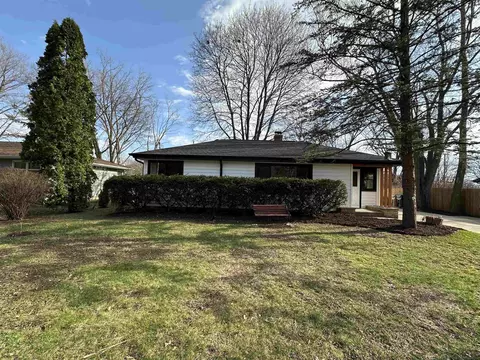 5009 E Buckeye Rd, Madison, WI 53716