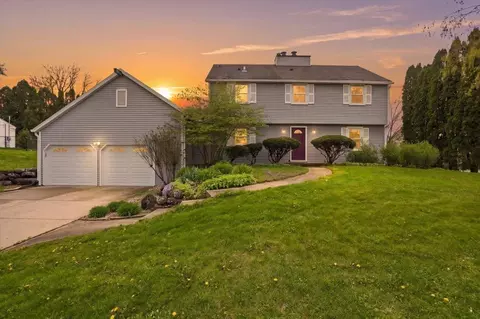 2830 Grandview Blvd, Madison, WI 53713
