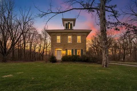 2149 St Lawrence Ave, Beloit, WI 53511