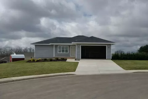 102 Langdon Dr, Cambria, WI 53923