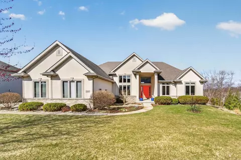 1302 Redan Dr, Verona, WI 53593