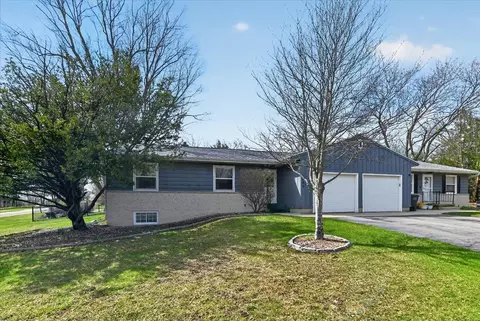 1005 W South St, Stoughton, WI 53589