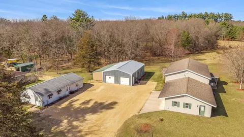 561 563 Underwood Ave, Montello, WI 53949