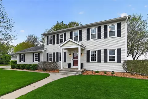 1200 Spahn Dr, Waunakee, WI 53597