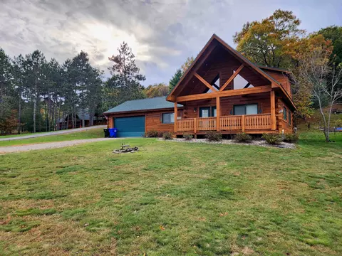 245 Blossom Dr, Warrens, WI 54666