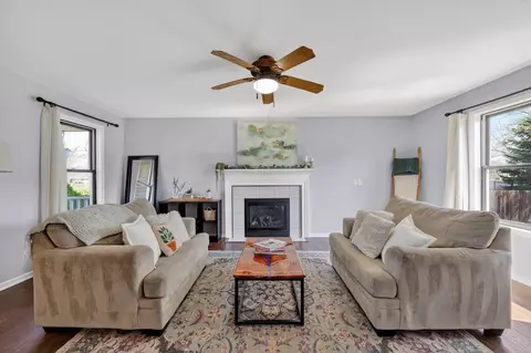 5009 Marsh Rd, Mcfarland, WI 53558
