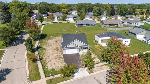 View/Area - 336 Sandmar Dr, Ripon, WI 54971 photo 1 of 5