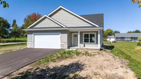 Exterior - 336 Sandmar Dr, Ripon, WI 54971 photo 2 of 3