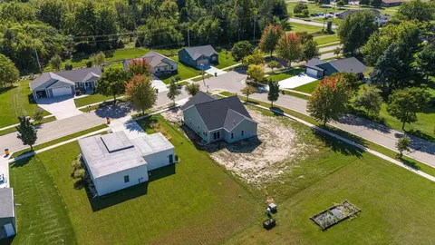 View/Area - 336 Sandmar Dr, Ripon, WI 54971 photo 4 of 5