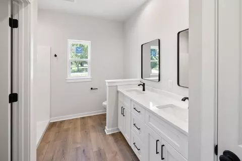 Bath - 336 Sandmar Dr, Ripon, WI 54971 photo 2 of 5