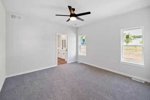 Bedroom - 336 Sandmar Dr, Ripon, WI 54971 photo 5 of 6