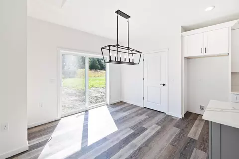Dining - 333 Drumlin Loop, Ripon, WI 54971 photo 1 of 1
