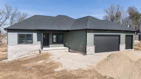 333 Drumlin Loop, Ripon, WI 54971 photo 3
