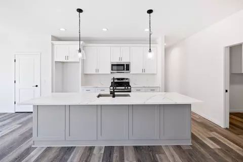Kitchen - 333 Drumlin Loop, Ripon, WI 54971 photo 1 of 3