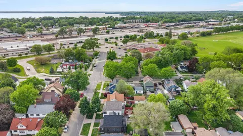 2105 E Johnson St, Madison, WI 53704 photo 34