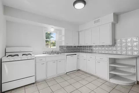 2105 E Johnson St, Madison, WI 53704 photo 19