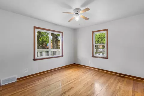 2105 E Johnson St, Madison, WI 53704 photo 11