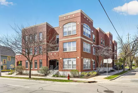 280 Division St #301, Madison, WI 53704