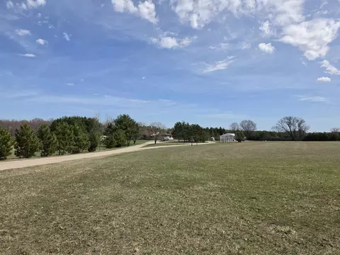 27696 Concord Ave, Warrens, WI 54666