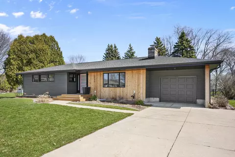 1145 Werner Ct, Sun Prairie, WI 53590