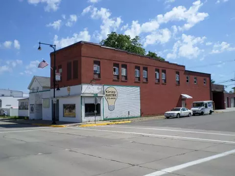 320 322 Superior Ave, Tomah, WI 54660