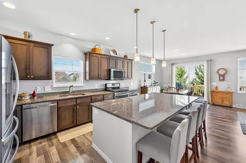 9801 Hawks Nest Dr, Verona, WI 53593