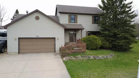 6892 Moon Light Cir, Sun Prairie, WI 53590